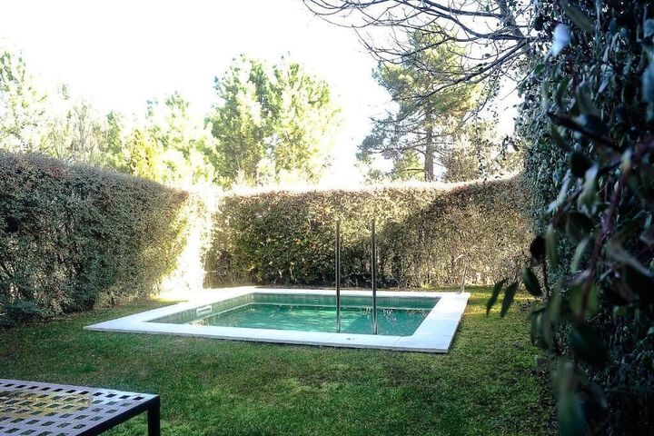 Pool 98 of 116