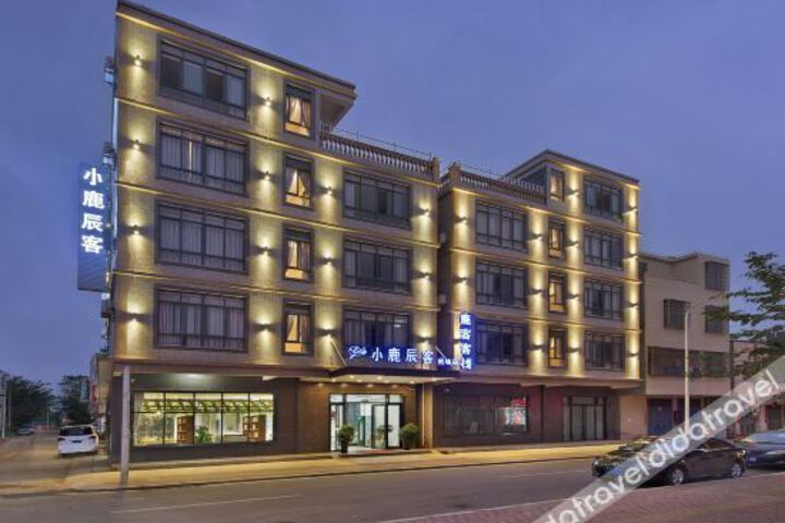 Hotel 3 of 32