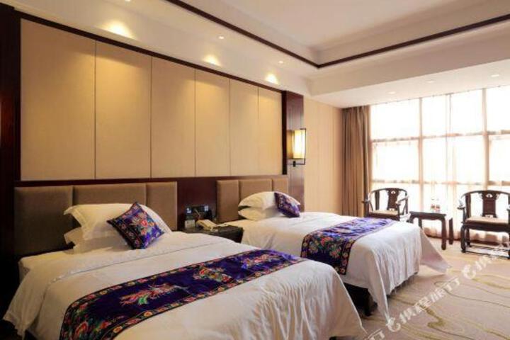 Lvdongshan International Hotel