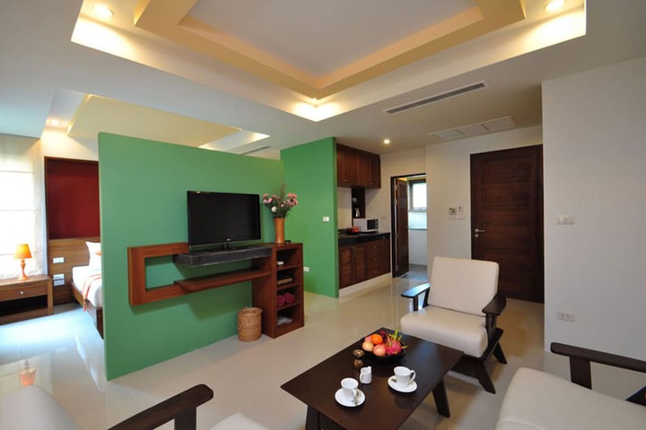 Room 29 of 48