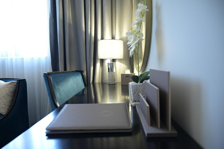 Room 15 of 46