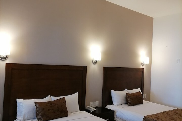 Room 21 of 49