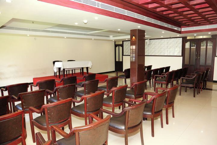 Ballroom/Hall 25 of 25