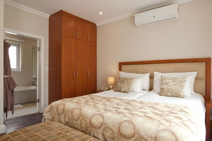 Room 20 of 132