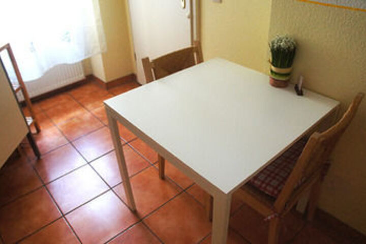 Room 49 of 61