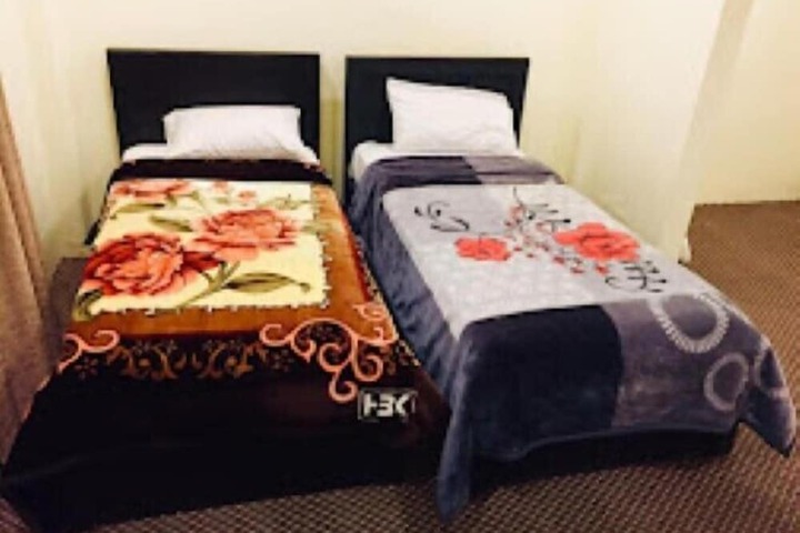 Room 13 of 15