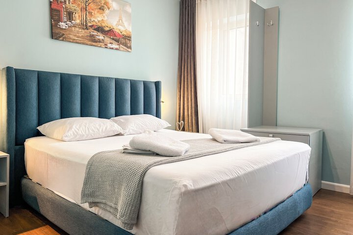 Room 20 of 107