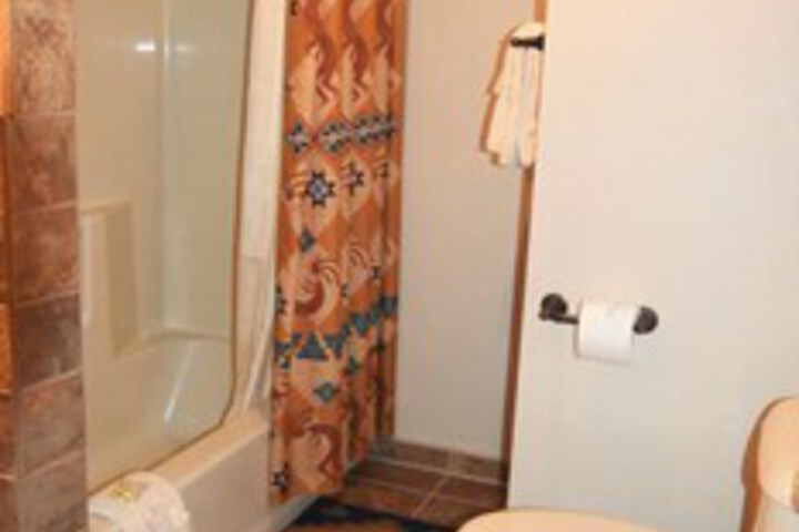 Room 4 of 21