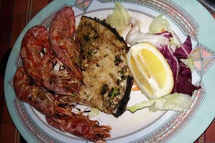 Dining 11 of 30