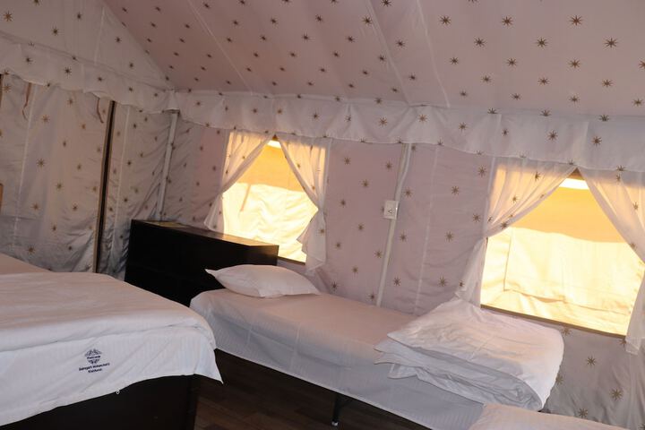 Room 8 of 30