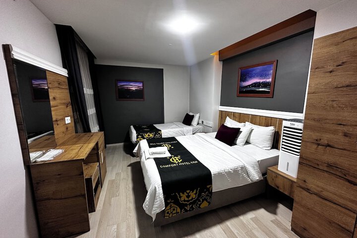 Room 12 of 52