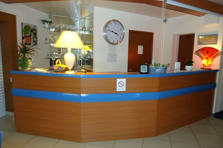 Hotel Interior 4 of 29