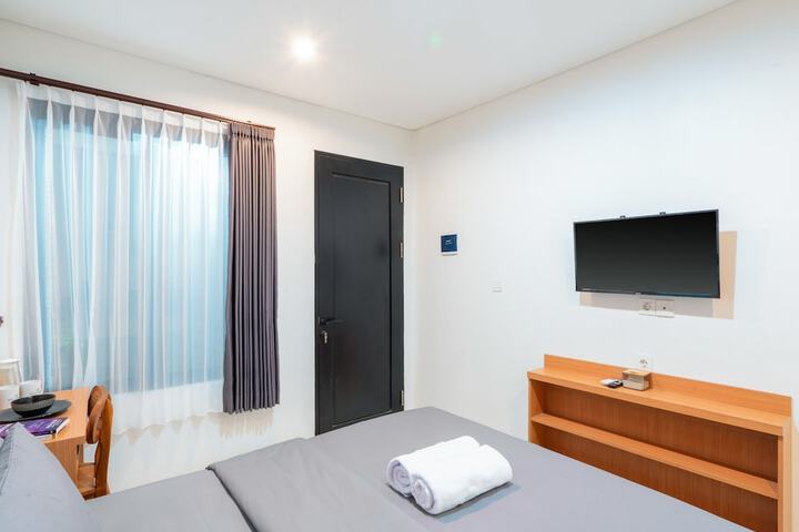 Room 6 of 38