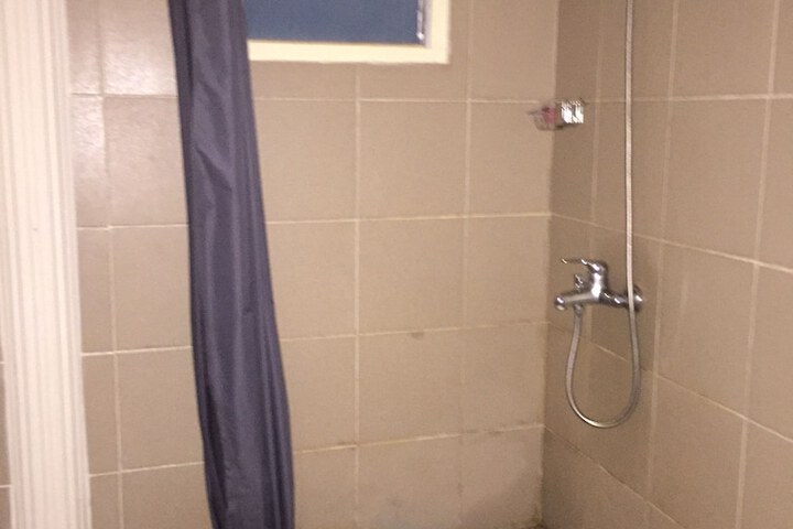 Room 14 of 19