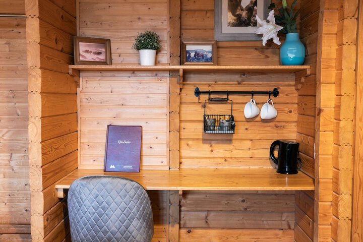Room 8 of 46