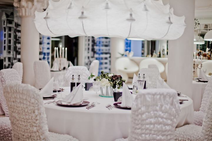Dining 75 of 116
