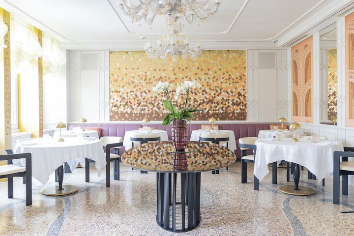 Dining 60 of 85
