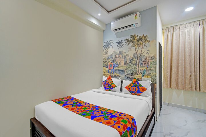 Room 7 of 29
