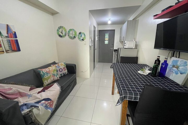 Room 85 of 216