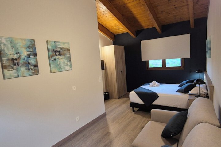 Room 10 of 47