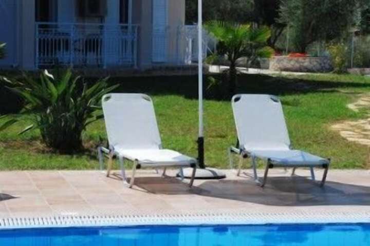 Pool 56 of 70