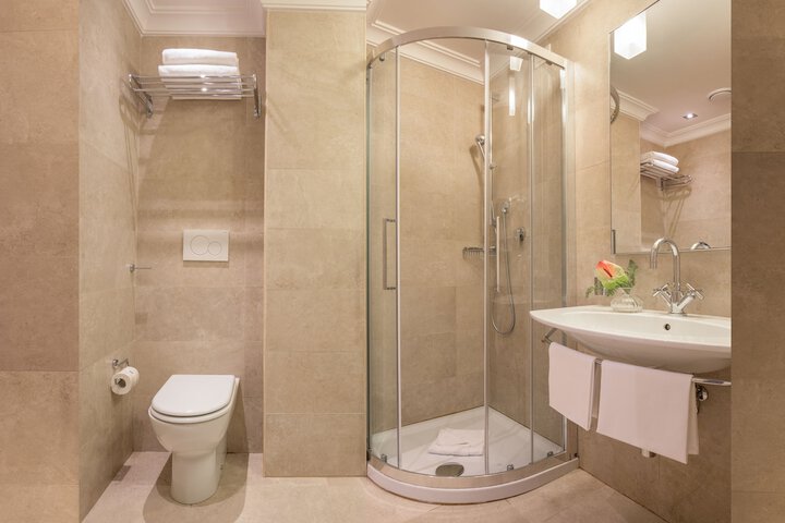 Bath Interior