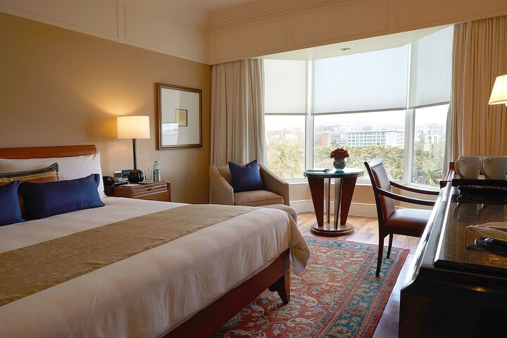 Room 40 of 87
