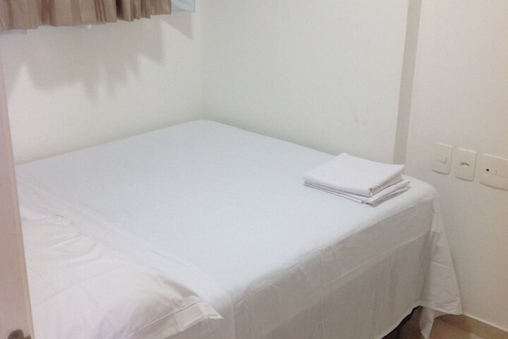 Room 4 of 41