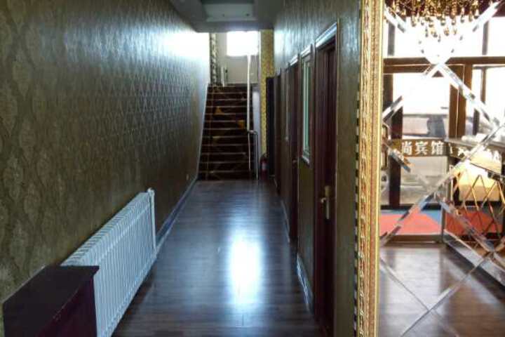 Hotel Interior 9 of 28