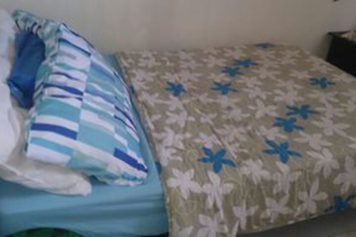 Room 2 of 5