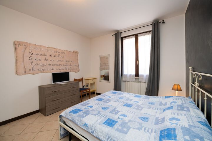 Room 4 of 31