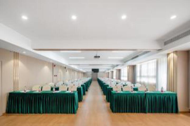 Quanlai Hotel