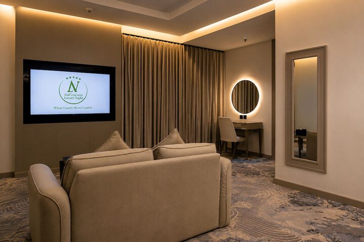 Room 22 of 32