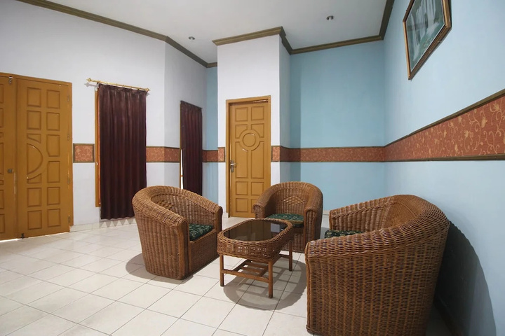 Hotel Interior 2 of 13