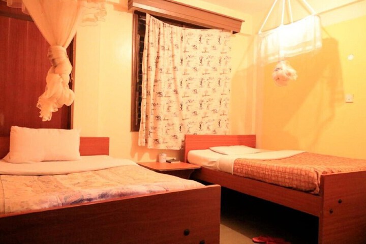 Room 7 of 14