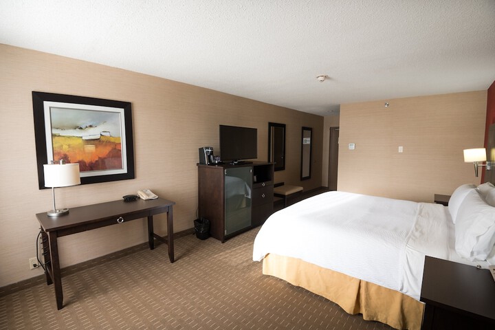Room 14 of 56