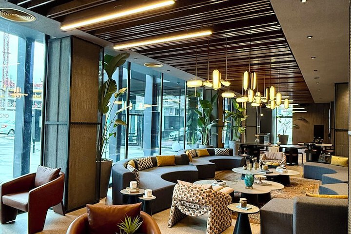 Hotel Interior 4 of 104