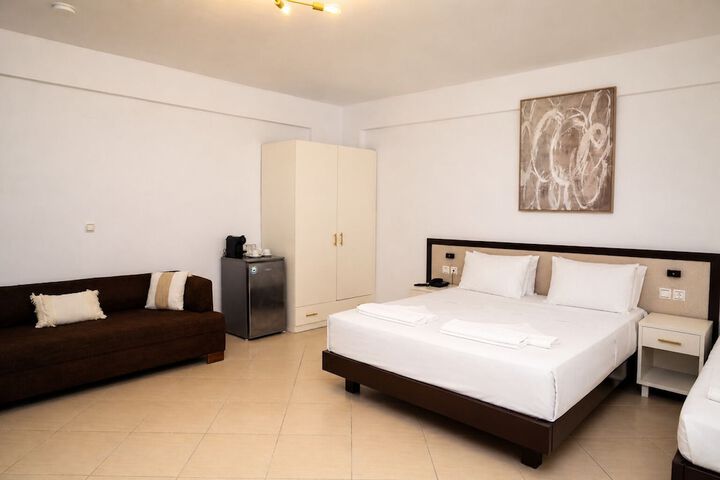 Room 18 of 54