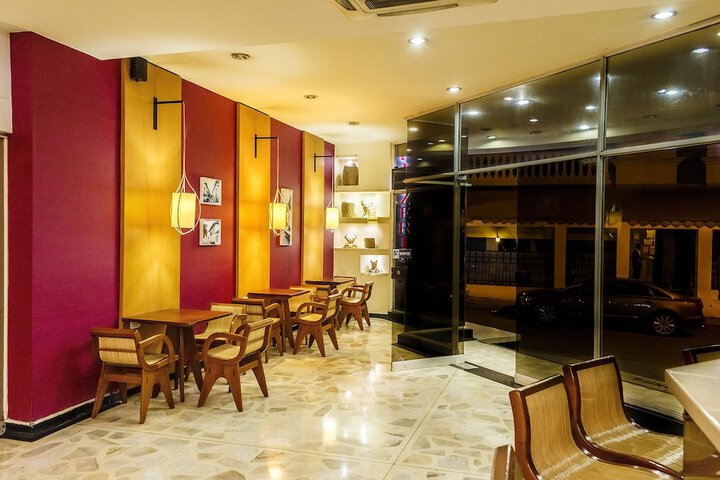 Dining Photos