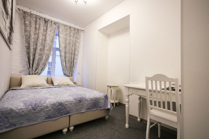 Room 2 of 13