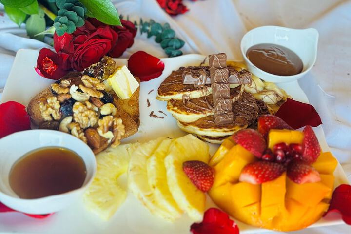 Breakfast/Coffee Service 13 of 15
