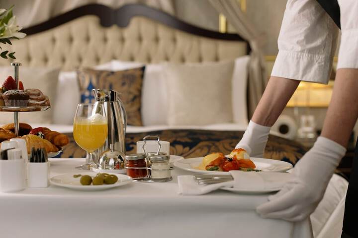 Breakfast/Coffee Service 20 of 38