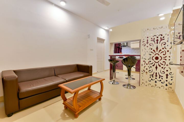Room 12 of 21