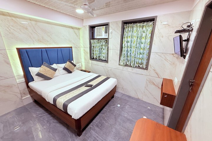 Room 21 of 45