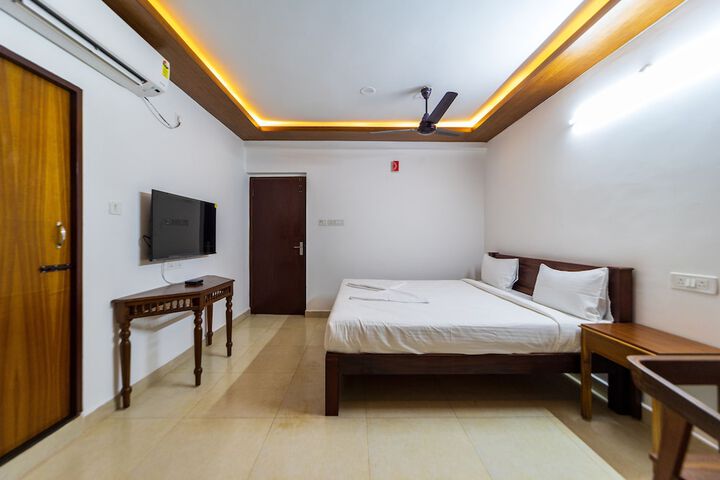 Room 13 of 39