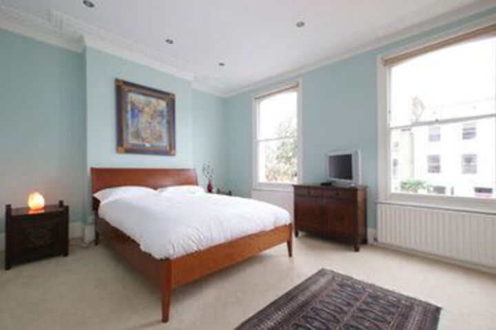 Room 10 of 15