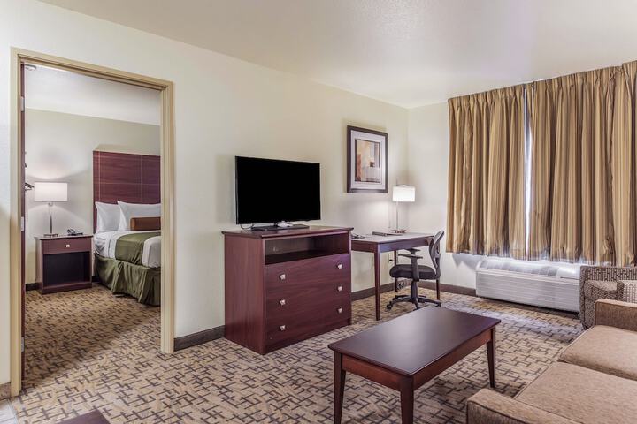 Room 57 of 108