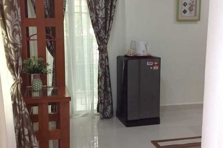 Room 14 of 24