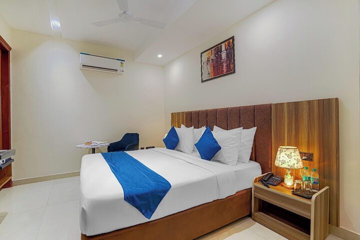 Room 14 of 43