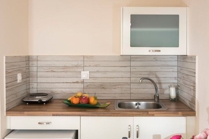 Private kitchenette